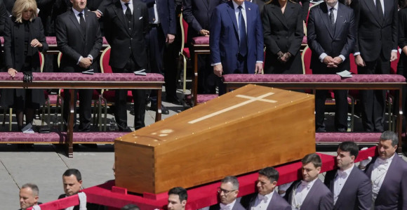 Papa Franjo sahranjen u bazilici Santa Marija Mađore