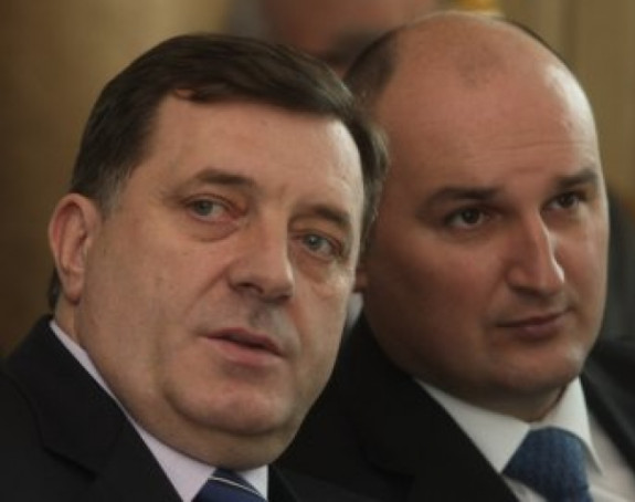 Криминална шема у ГАС РЕС-у: Џомбићу 233.918 КМ за фризирање студије о преузимању Цомсара