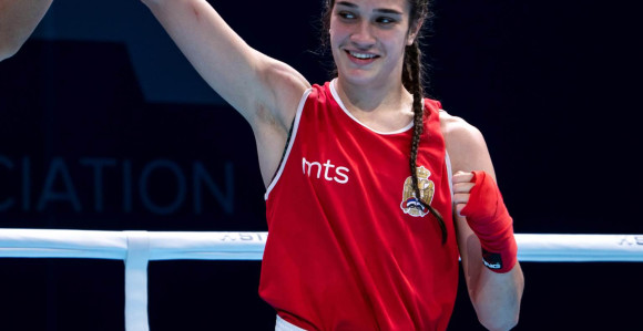 Sara Ćirković se oktitila svjetskom titulom u boksu