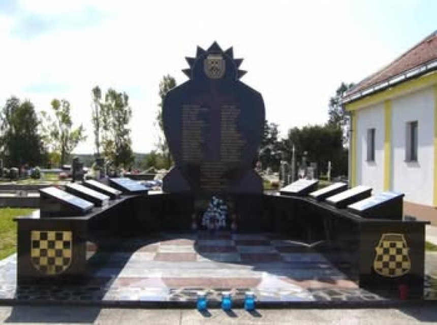 НФ: Снисходљивост власти Српске када је у питању Хрватска