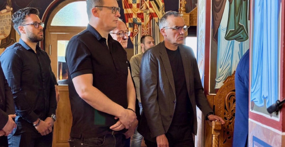 Na pomenu stradalim vojnicima niko od ministara?