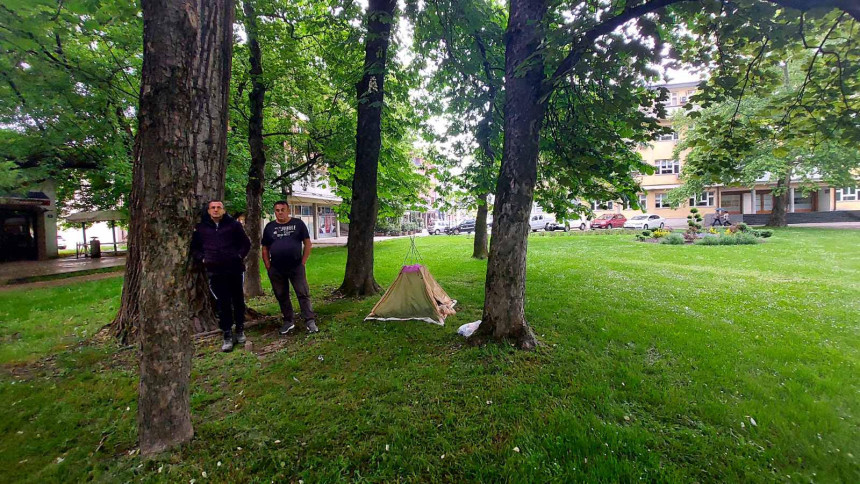 Prijedor: Protest u parku kod gradske uprave zbog poplava