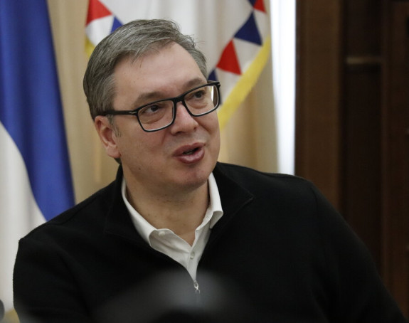Vučić se vraća u srijedu svojim radnim obavezama