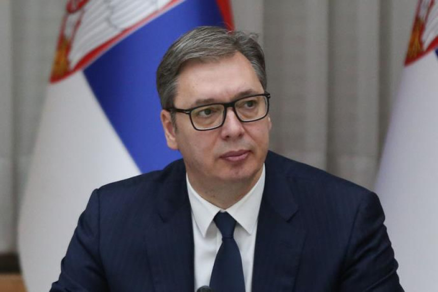Vučić poletio za Moskvu