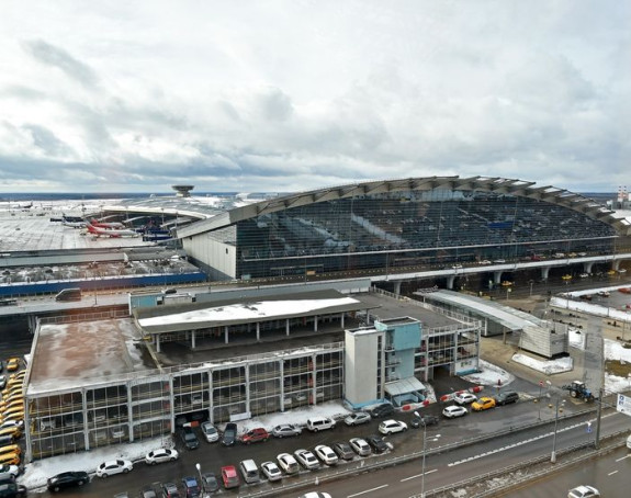 Ukrajina izvela napad, većina aerodroma u Moskvi ne radi