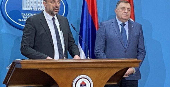 Konaković odgovorio Dodiku: On samo može razgovarati sa tužiocima i sudijama!