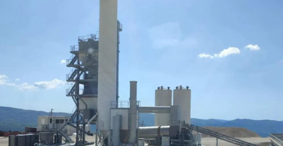 Asfaltna baza iznad Dabarskog polja prijetnja za ljude i okolinu