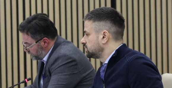 Кошарац и Амиџић у ресторанима се частили на рачун грађана