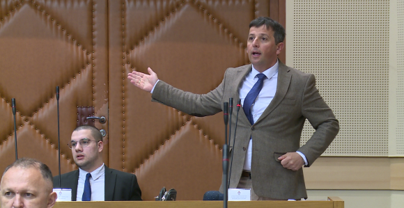 Nećemo podržati veto, SNSD nas neće kopati u svoje jame
