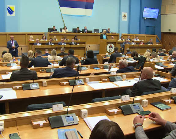 Posebna sjednica: Sukob Vukanovića i Dodika (VIDEO)