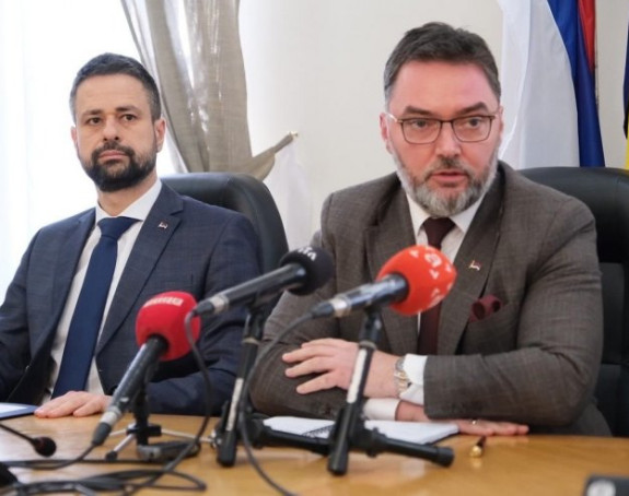 Dom naroda PSBiH 19. maja o smjeni Košarca i Amidžića