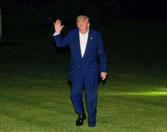 Tramp: U ponedeljak razgovor sa Putinom, pa sa Zelenskim
