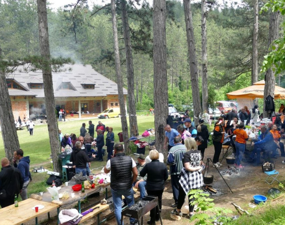 "Пасуљијада" у Вишеграду: : Полиција направила најбољи пасуљ