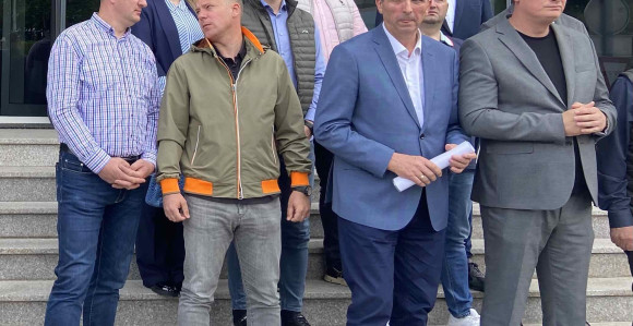 Zbog trzavica unutar SNSD-a prošao zakonski rok za formiranje gradske skupštine