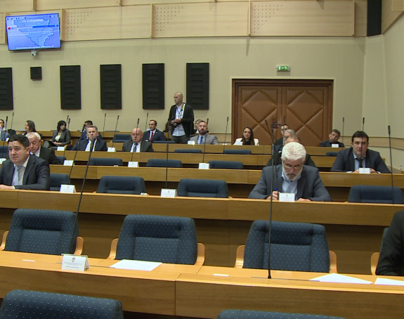 Opozicija o aferi "Vijadukt": Klasična pljačka u režiji SNSD