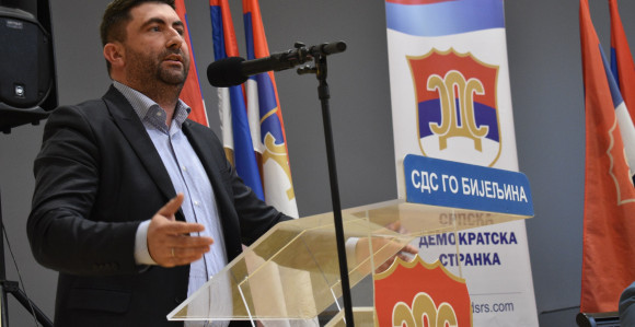 Dodik vidi da mu je kraj, samo to ne vide pojedini miševi