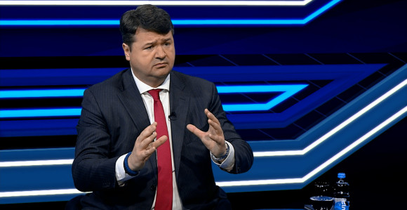 Проф. Петров: Наивно је мислити да ће Америка или Русија ријешити наше проблеме