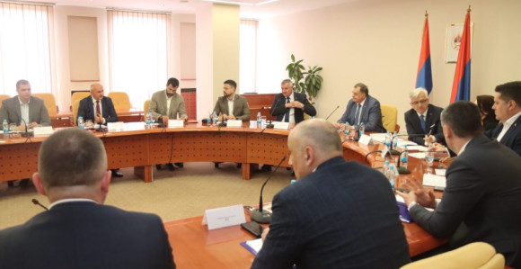 SNSD i sateliti finansiraće se iz koruptivnih izvora?