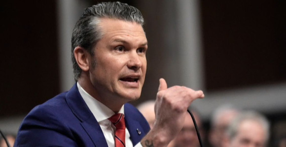 Pentagon uveo obaveznu pratnju za novinare