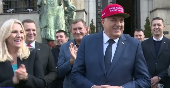 Додик "дијели" ријетке минерале за своју слободу