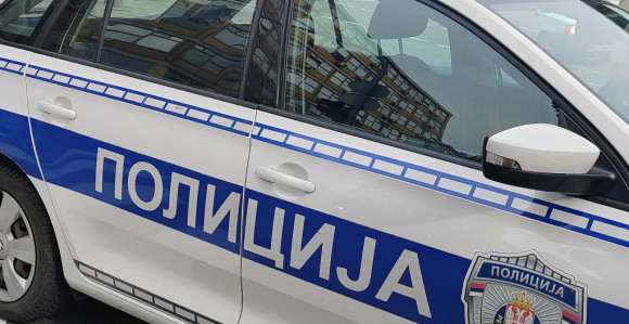 Užice: Horor u dvorištu, otac i sin stradali od udara