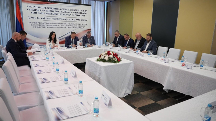 Dodik traži partnere za razgovor o krizi u Sarajevu