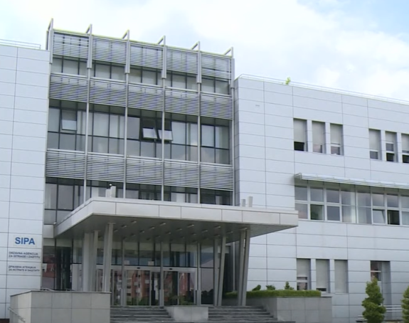 Uhapšeno devet osoba zbog pranja novca i utaje poreza