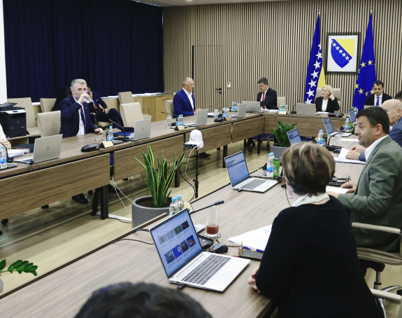 Slučaj "Vijadukt": SNSD ministri se prave da spavaju