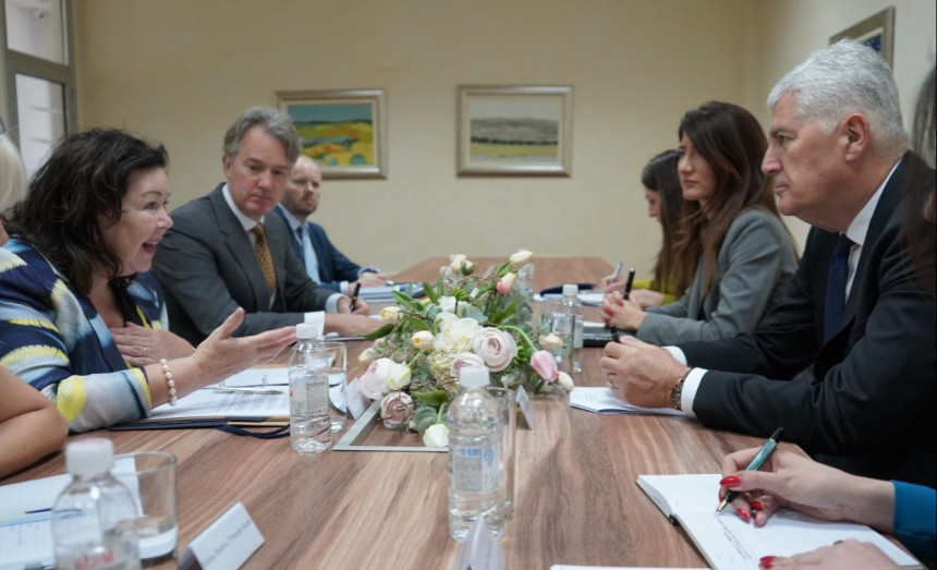 Britanski ambasador: Hitno formirati koaliciju na nivou BiH