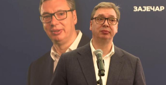 Predsjednik Srbije najavio prijevremene izbore u Srbiji