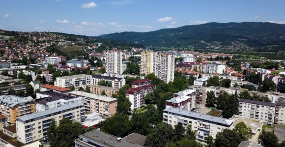 Kako je Doboj postao muzej nedovršenih projekata?