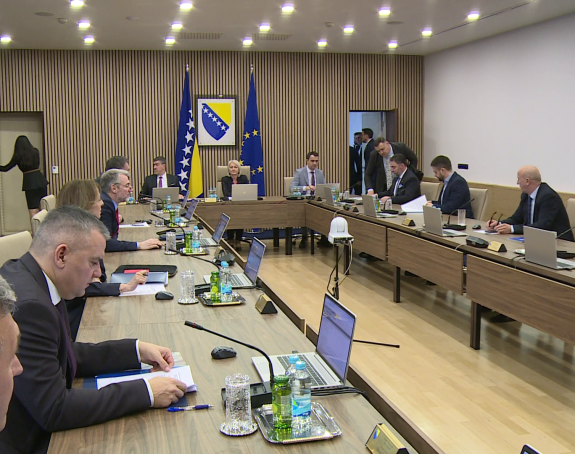 SM BiH o suspenziji carinskih stopa na robu iz SAD