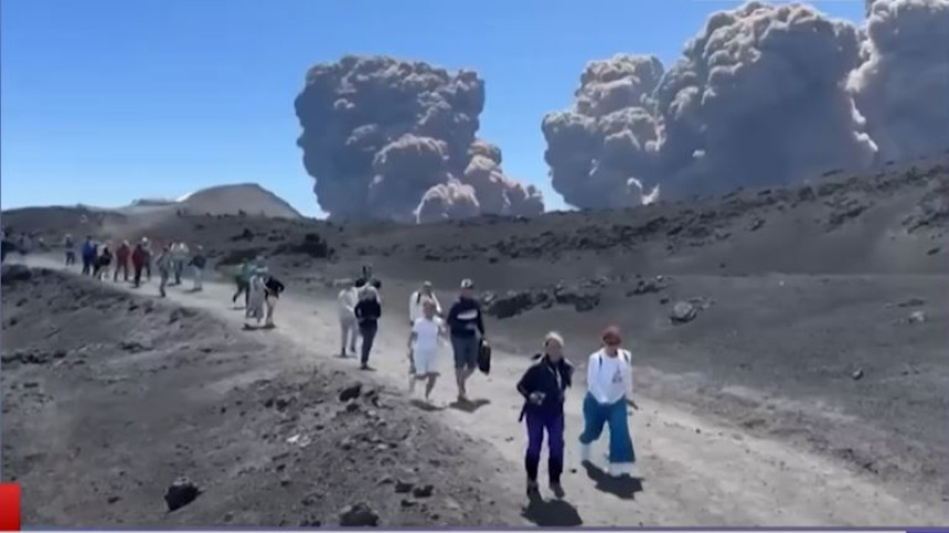 Snimak sa Sicilije pokazuje veliki oblak pepela (VIDEO)