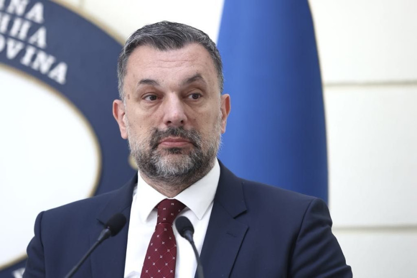 Конаковић о састанку у ОХР-у: Додик и СНСД криви за кризу