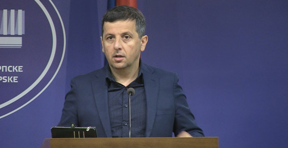С народом се мора бити искрен – 'попу поп, бобу боб'
