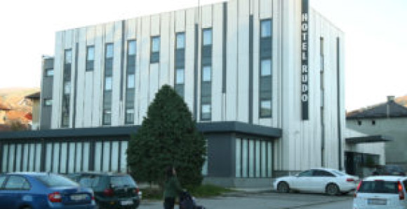 Kupovina hotela od Serdarova - još jedan promašaj vlasti