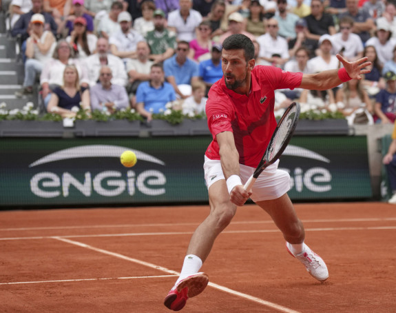 Đoković pobijedio Zvereva i plasirao se u polufinale RG