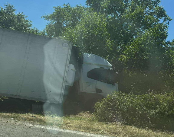 Otežano odvijanje saobraćaja nakon udesa kod Mostara