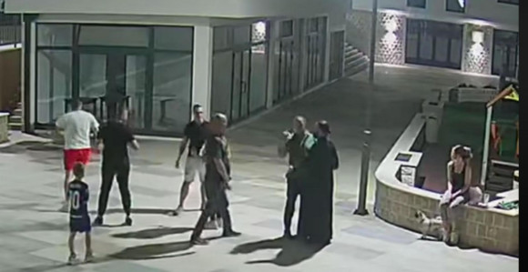 Sveštenik odgovorne smatra i one u Gradskoj upravi TB