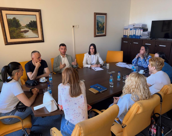 Roditelji-njegovatelji trebaju pomoć vlasti Republike Srpske