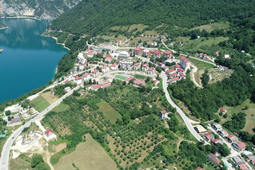 Protest mještana Plužina i Gacka zbog granice