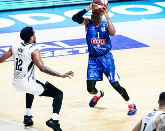 Igrači Budućnosti pobijedili Partizan u finalu ABA lige