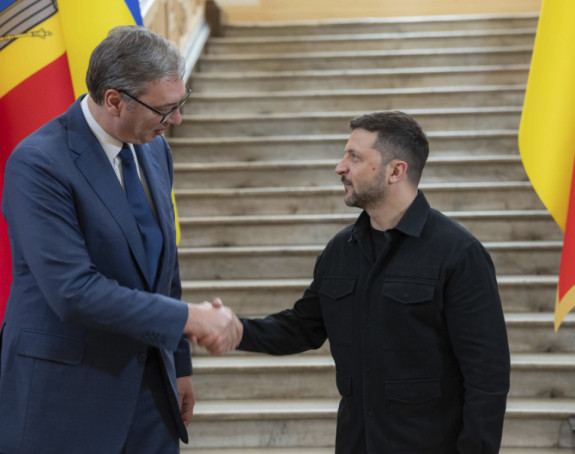 Zelenski zahvalio Vučiću na ideji za obnovu naselja