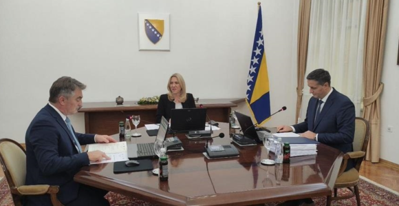 Ministar finansija poslao ‘novi’ budžet BiH sa starim rješenjm isplate duga ‘Viaductu’