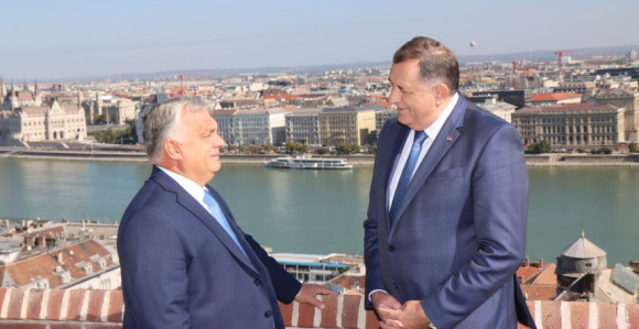 Dodik uzima i državljanstvo Mađarske da bi se zaštitio?