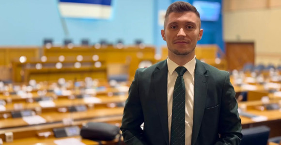 "Bolnice su u minusu, više duguju nego što vrijede"