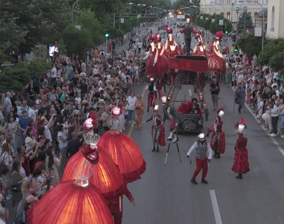 Festival uličnih zabavljača donio sjajnu zabavu