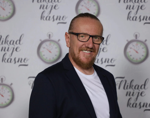 Бијељинац на корак од финала у шоу “Никад није касно”