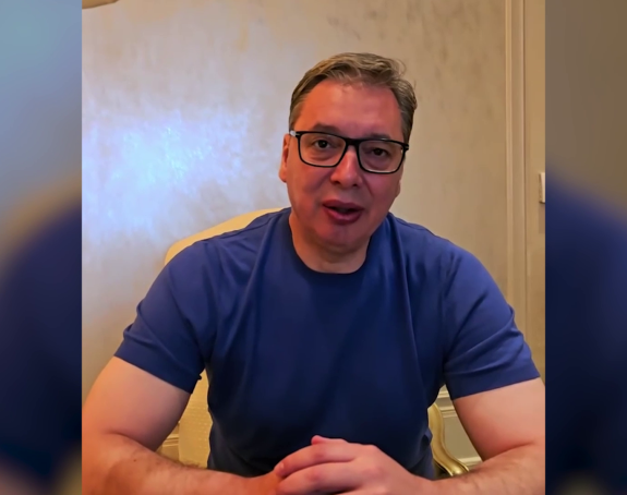 Вучић из УАЕ: Вратићемо Србију на пијадестал побједника