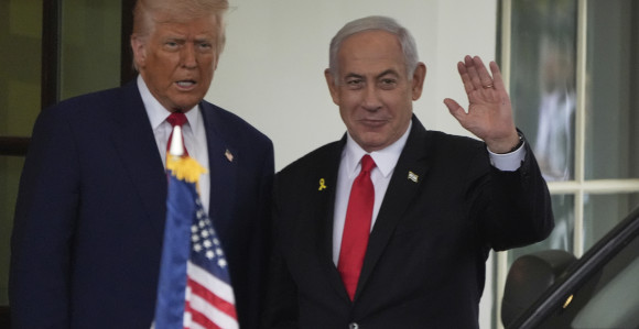 "Čujem se sa Trampom, hvala mu što je uz Izrael"